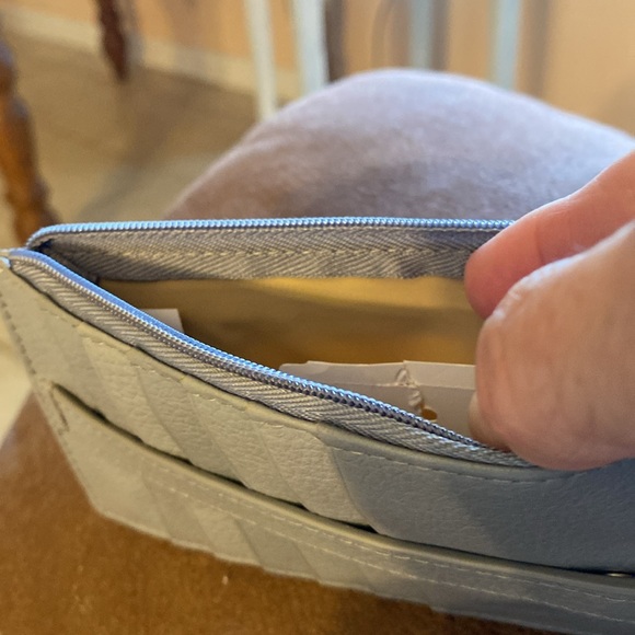 NWT Buxton Leather Thin Card Case/Wallet - Picture 4 of 6